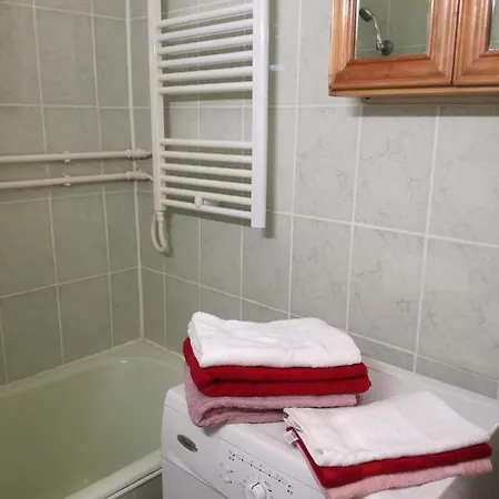 Sara Apartman Târgu-Mureş Exterior foto